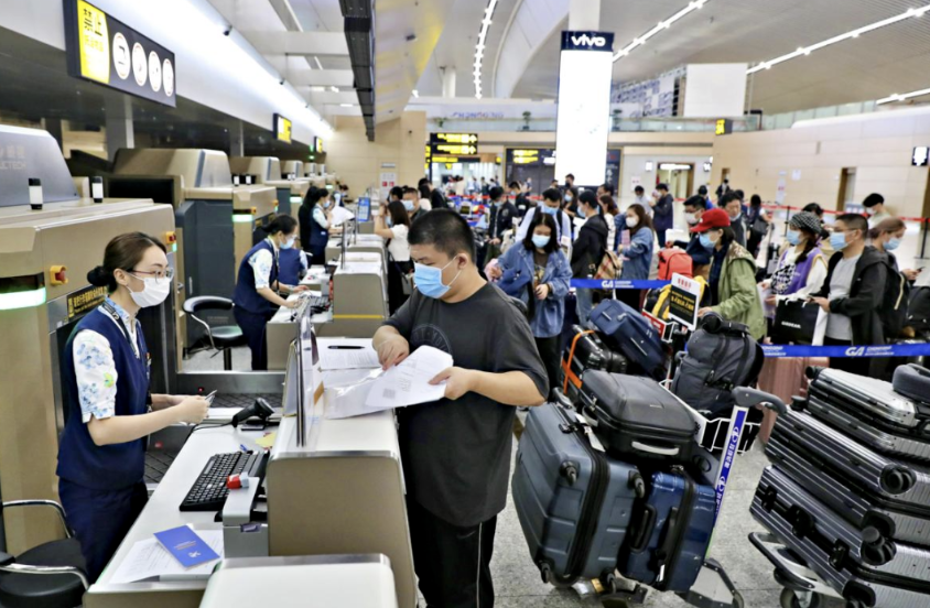 Considering the needs of international students to return to China, the Civil Aviation Administration officially announced that the number of international flights will be increased!